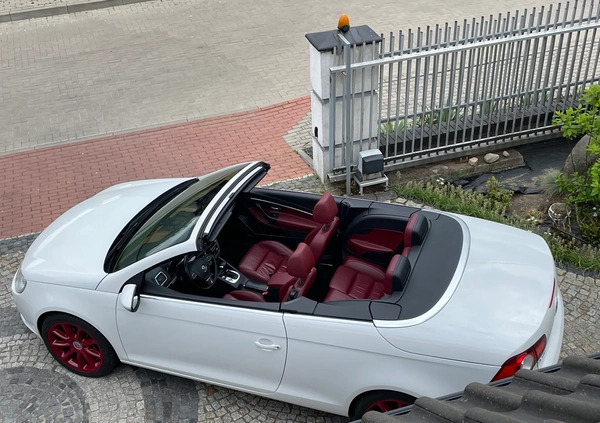 Volkswagen Eos cena 39500 przebieg: 174870, rok produkcji 2010 z Białystok małe 631